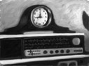 Radio, Uhr, Regal, Öl/Karton, 32 x 24 cm, 2008